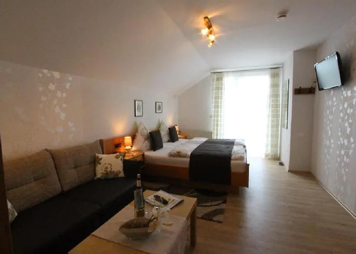 Wein- Und Gaestehaus Lentes 3* Trittenheim