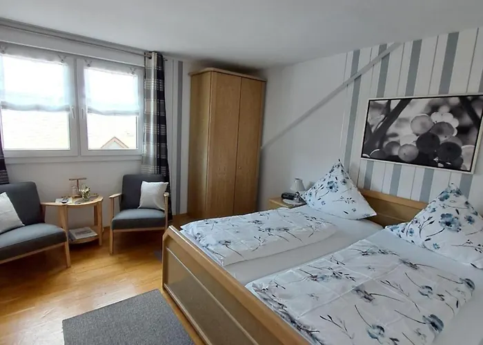 Wein- Und Gaestehaus Lentes 3*