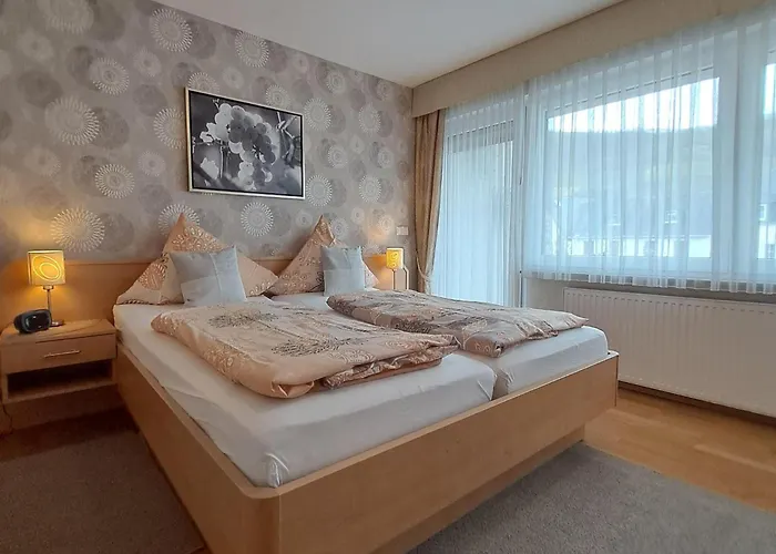 Wein- Und Gaestehaus Lentes Trittenheim